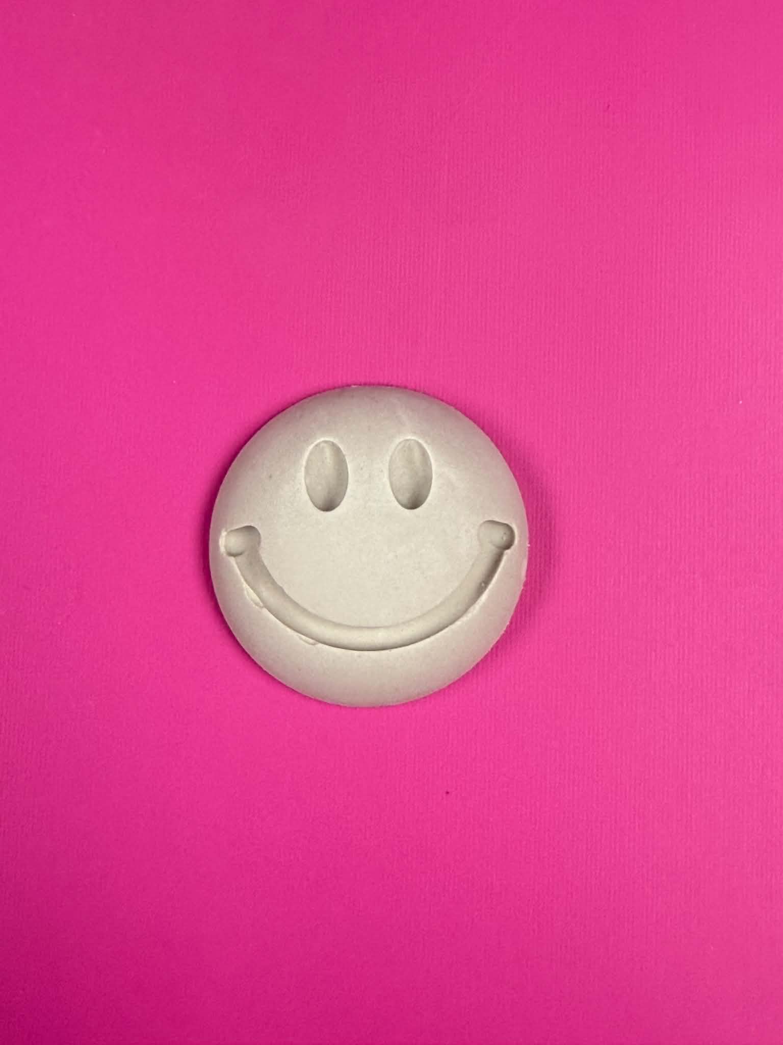 SMILEY SQUAD FACE KIT