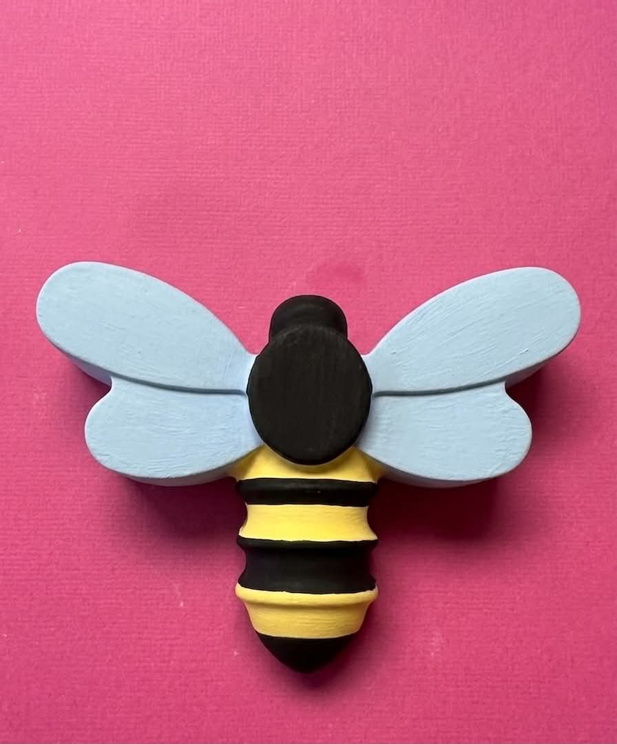 BUMBLE BEE KIT