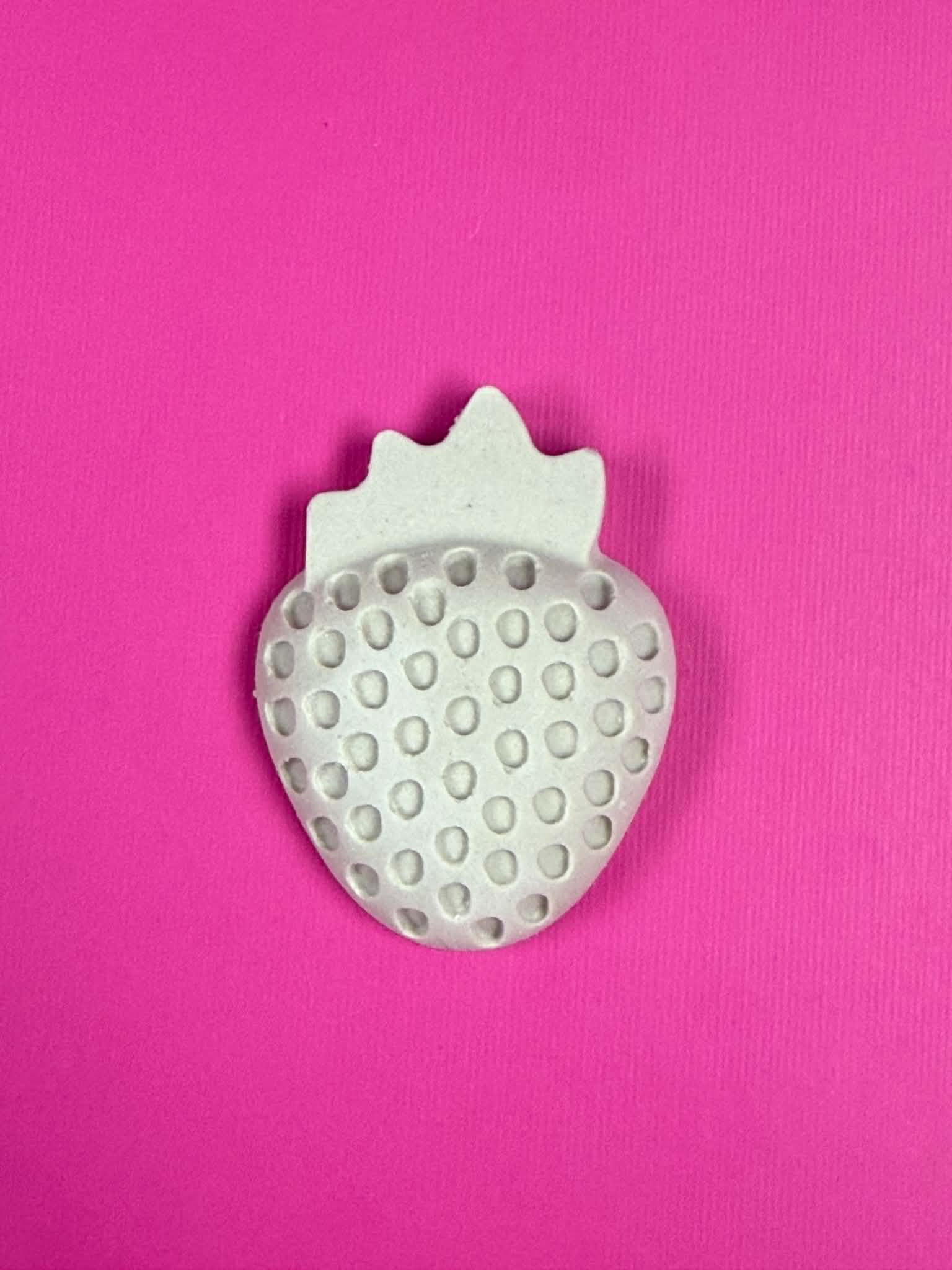 BERRY BLAST STRAWBERRY KIT 2