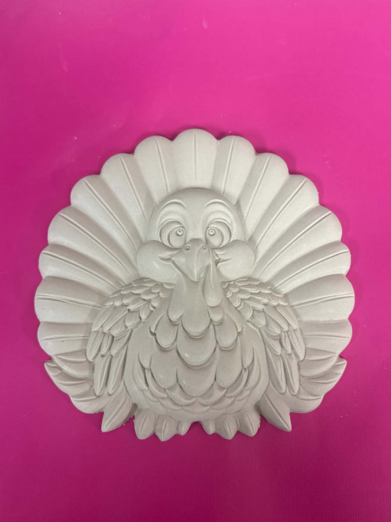 LARGE TURKEY PLAQUE WITH PAINTABLE EASEL KIT